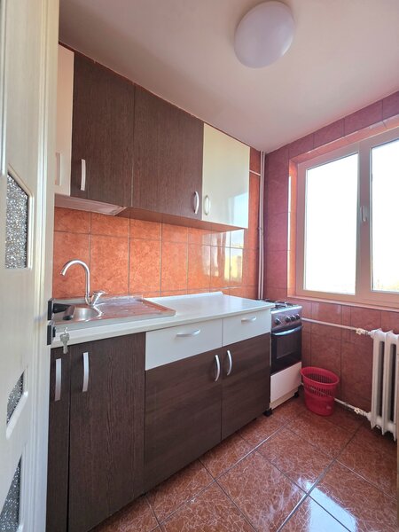 Drumul Taberei, Plaza Romania, metrou 4 minute