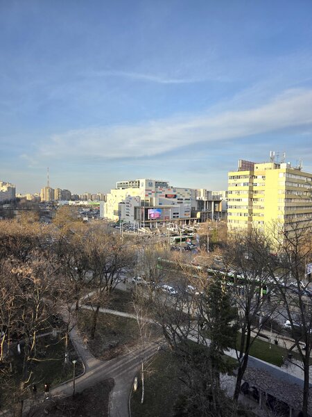 Drumul Taberei, Plaza Romania, metrou 4 minute